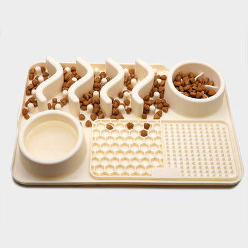 Dog Silicone Licking Mat – Multifunctional Pet Food & Smelling Pad
