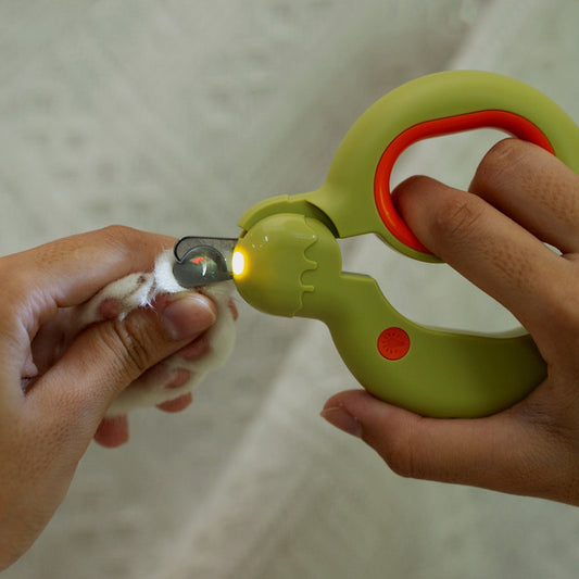 Creamy Donut Pet Nail Clippers – Safe & Comfortable Trimmer for Cats and Dogs