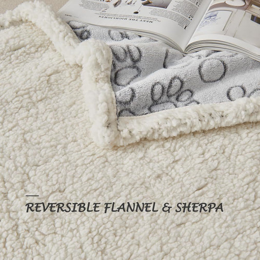 Pet Waterproof Blanket – Durable Dog & Cat Blanket for Home & Travel