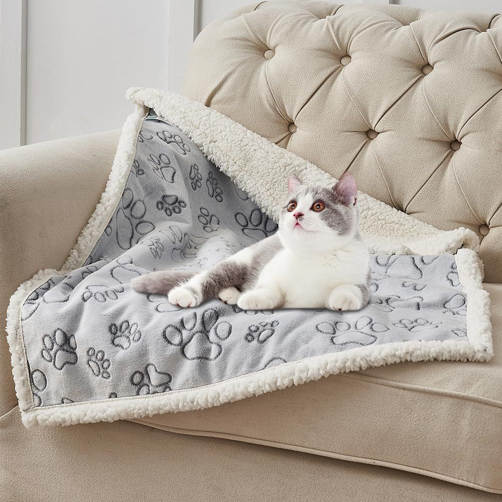 Pet Waterproof Blanket – Durable Dog & Cat Blanket for Home & Travel